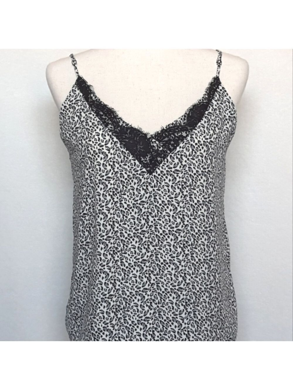 Socialite Leopard Print Spaghetti Strap Lace Trim Top in M Gray Black - Picture 14 of 14